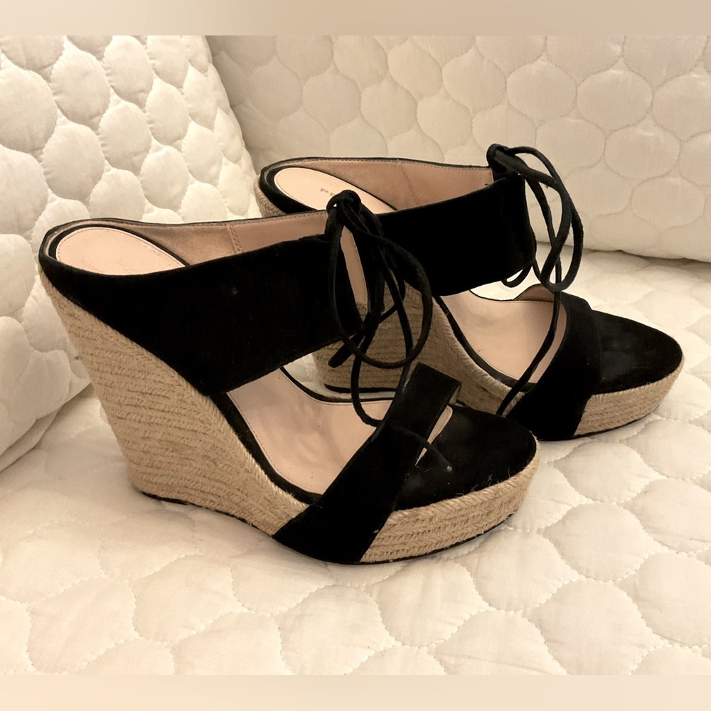 Pelle Moda Tie up Wedge Espadrille Sandals